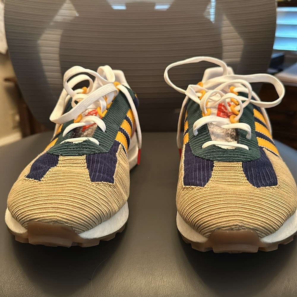 Adidas Originals Retropy E5 Boost sneakers. US Men’s 14